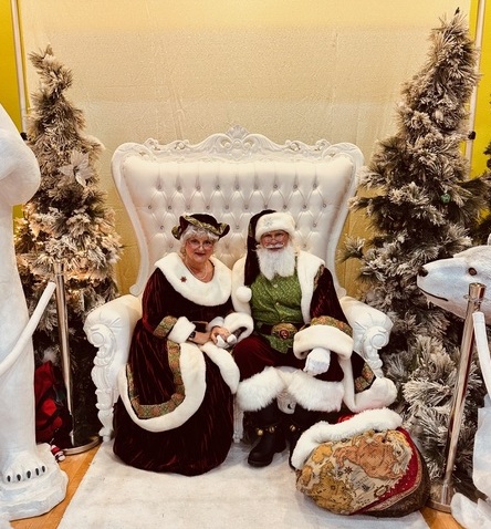 Mr and Mrs Claus